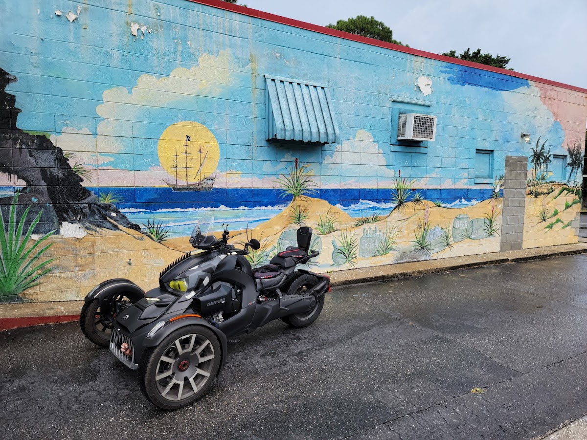 Five Points Package Store Photo 6