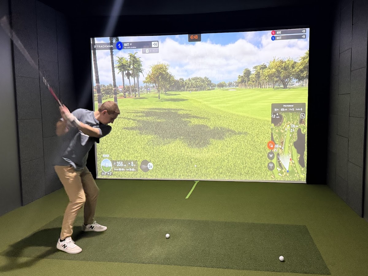 Golf Pub Social Photo 3