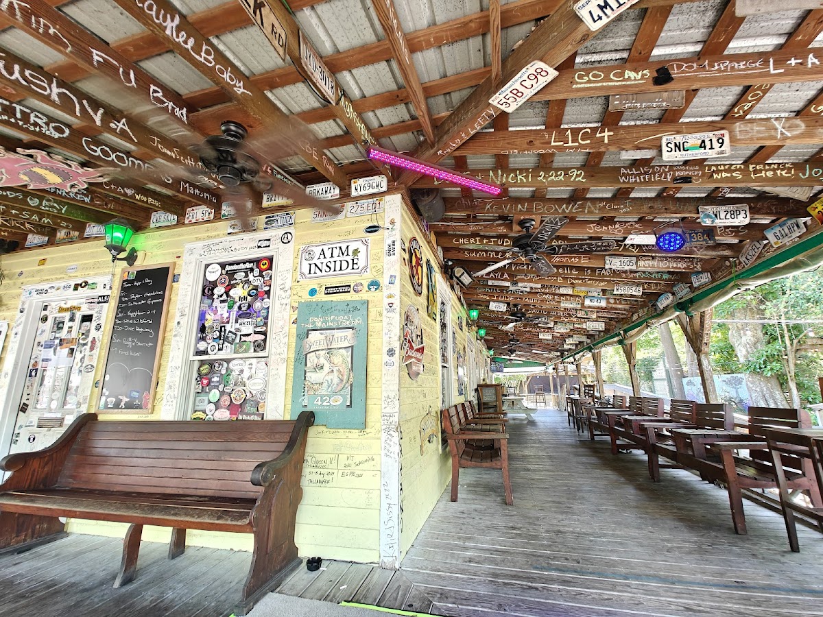 Green Turtle Tavern Photo 1