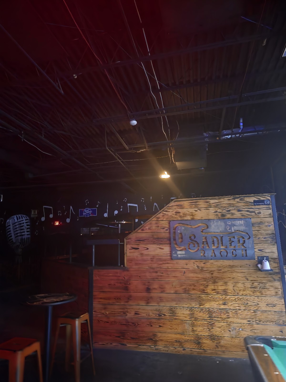 Locals Cocktail Lounge Photo 5