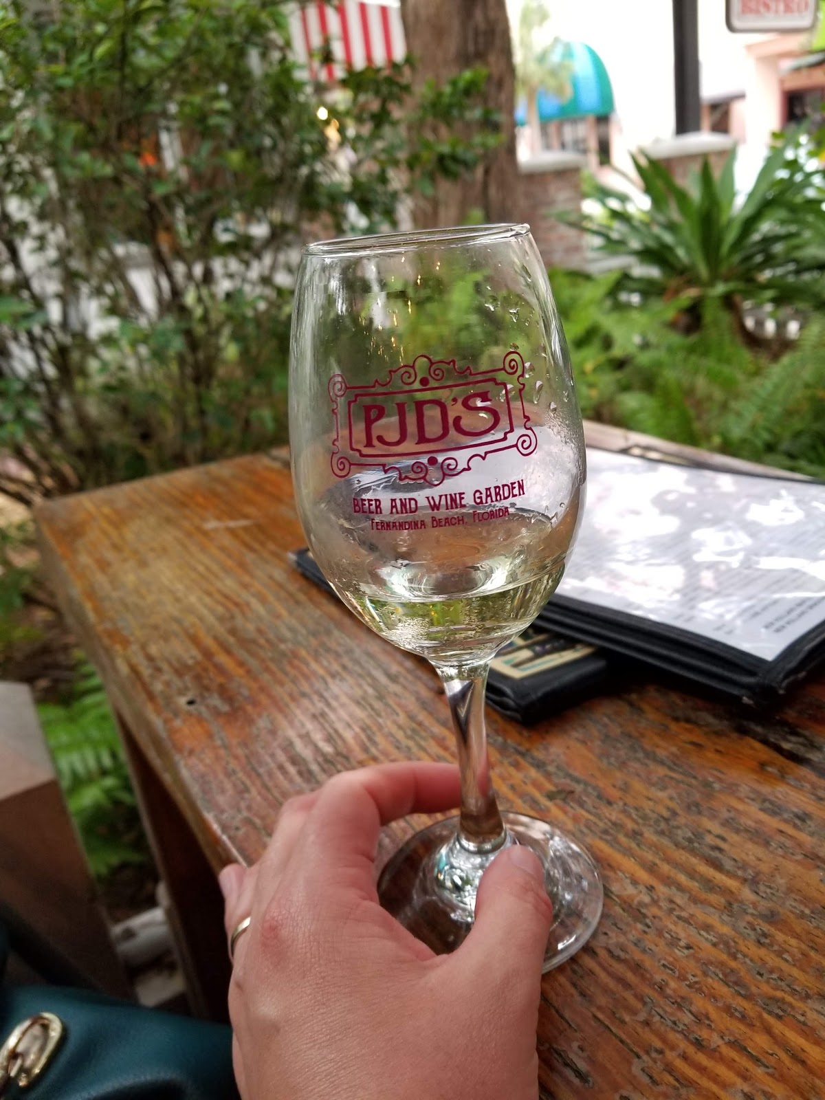 PJD'S Beer & Wine Garden Photo 7