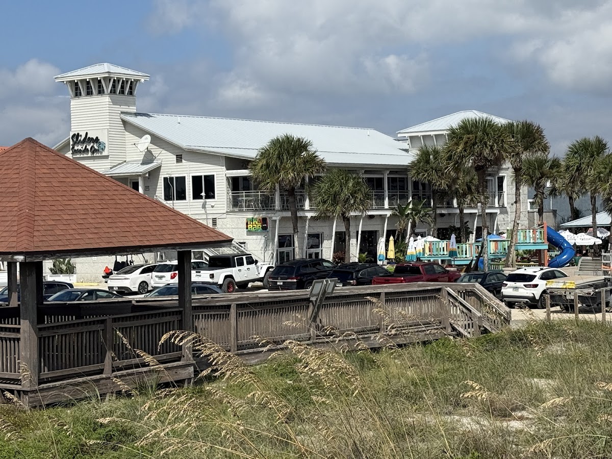 Sliders Seaside Grill Photo 1