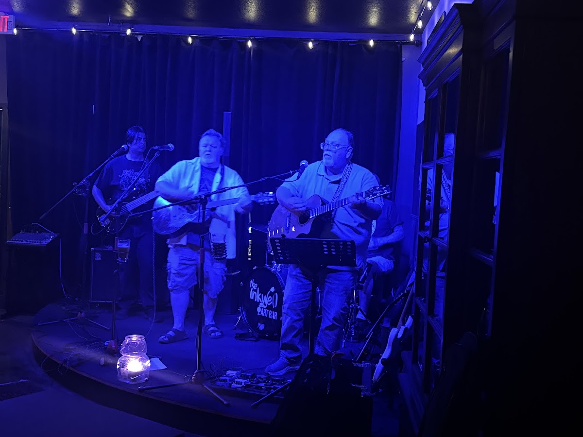 The Inkwell Art Bar Photo 2