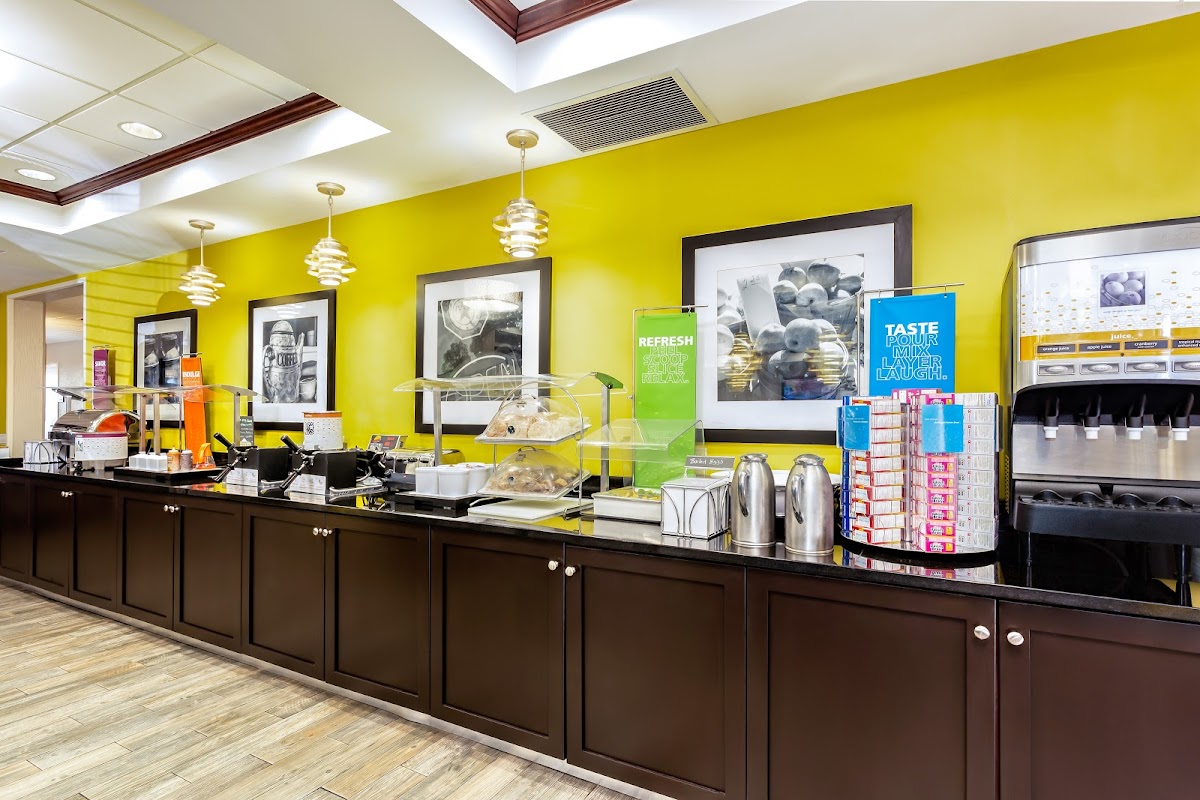 Hampton Inn Amelia Island at Fernandina Beach Photo 6