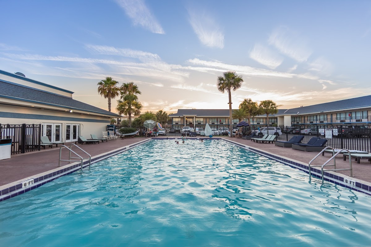 Ocean Coast Hotel at the Beach Photo 4