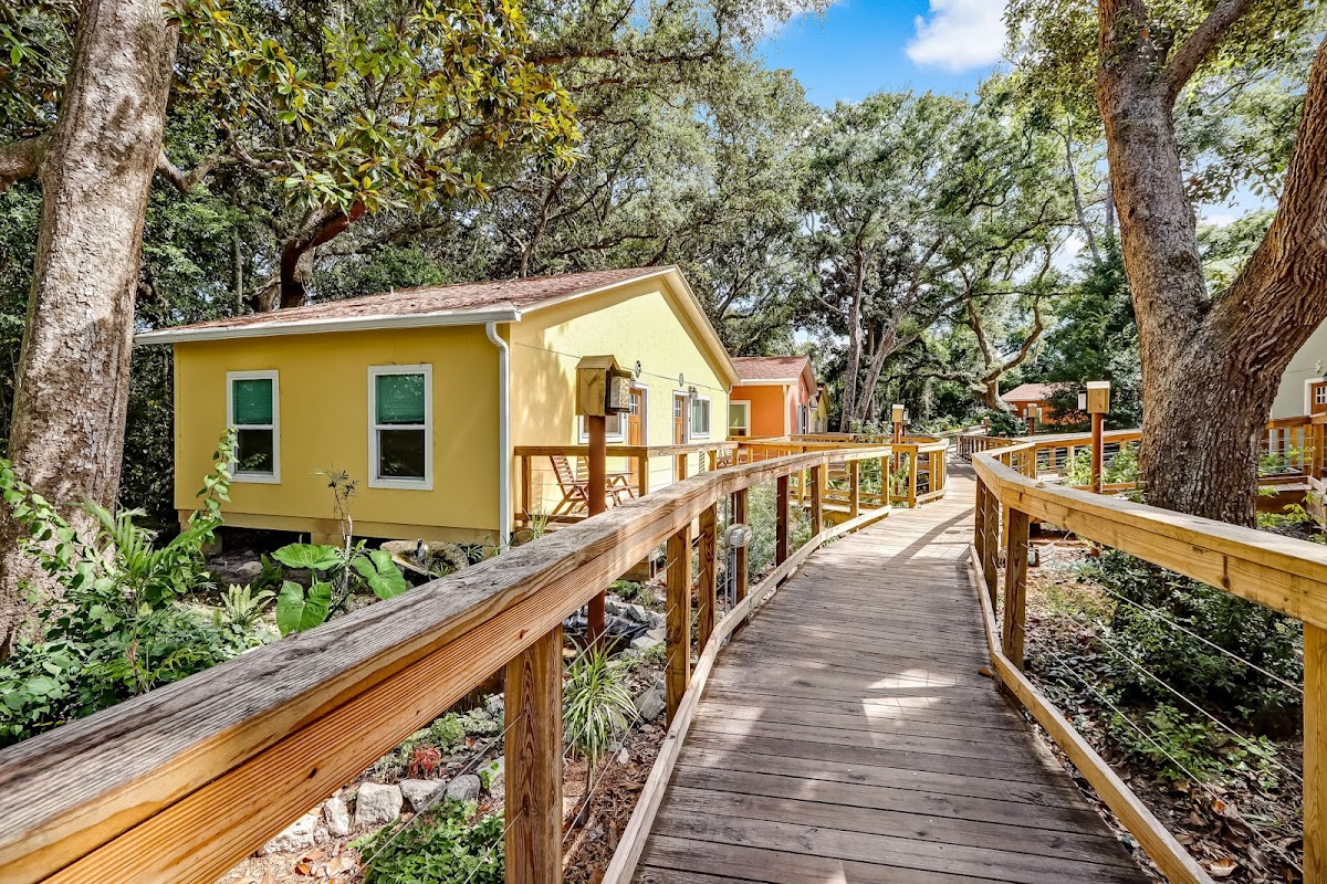 Sea Cottages of Amelia Photo 3