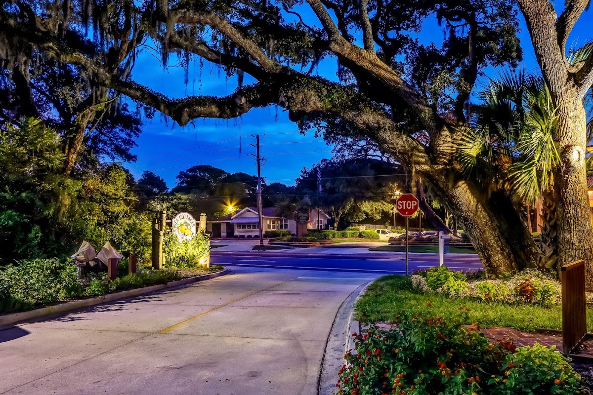 Sea Cottages of Amelia Photo 9