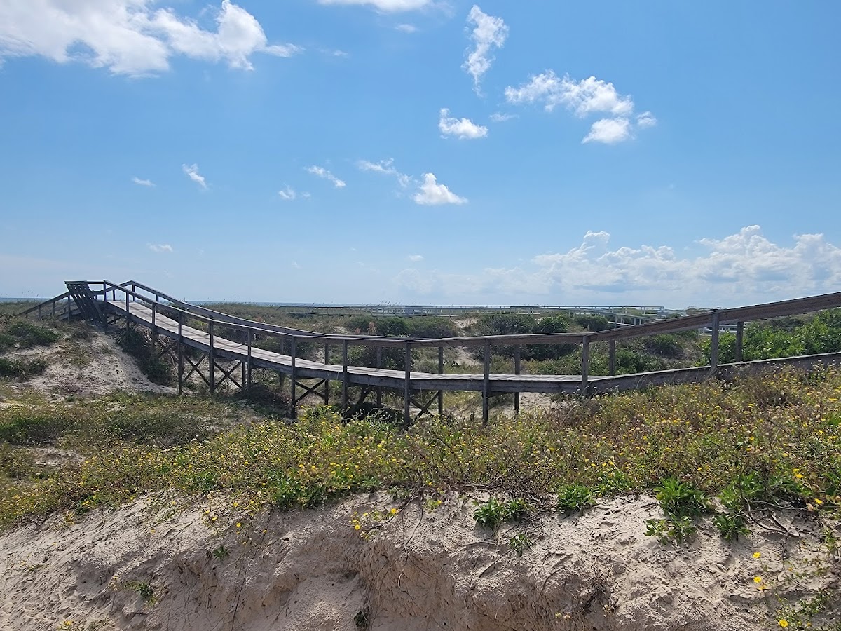 Beach Access Parking Photo 2