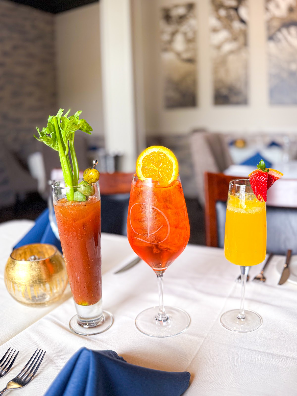 David's Restaurant & Lounge Photo 2