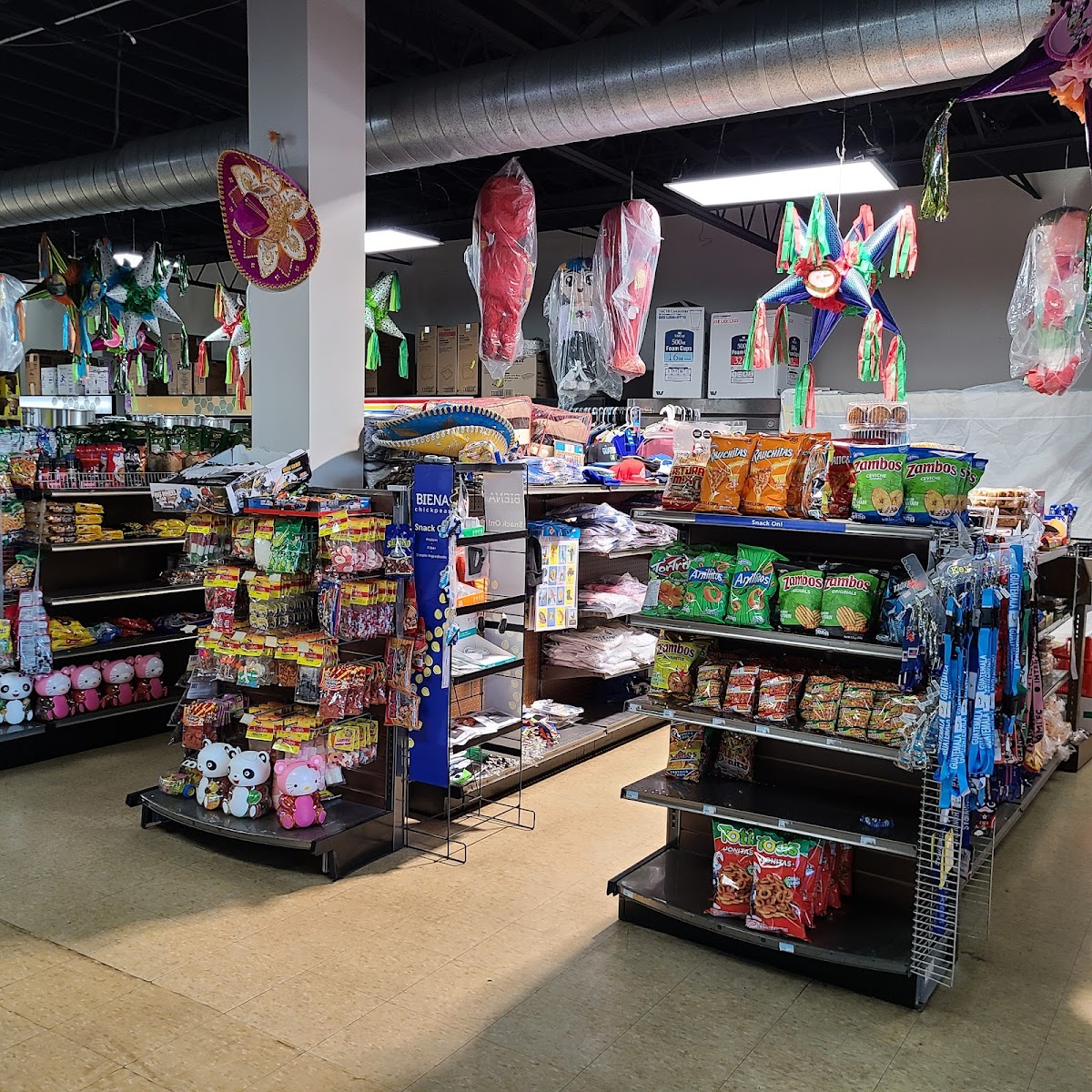 La Sureña Restaurant & Store Photo 8