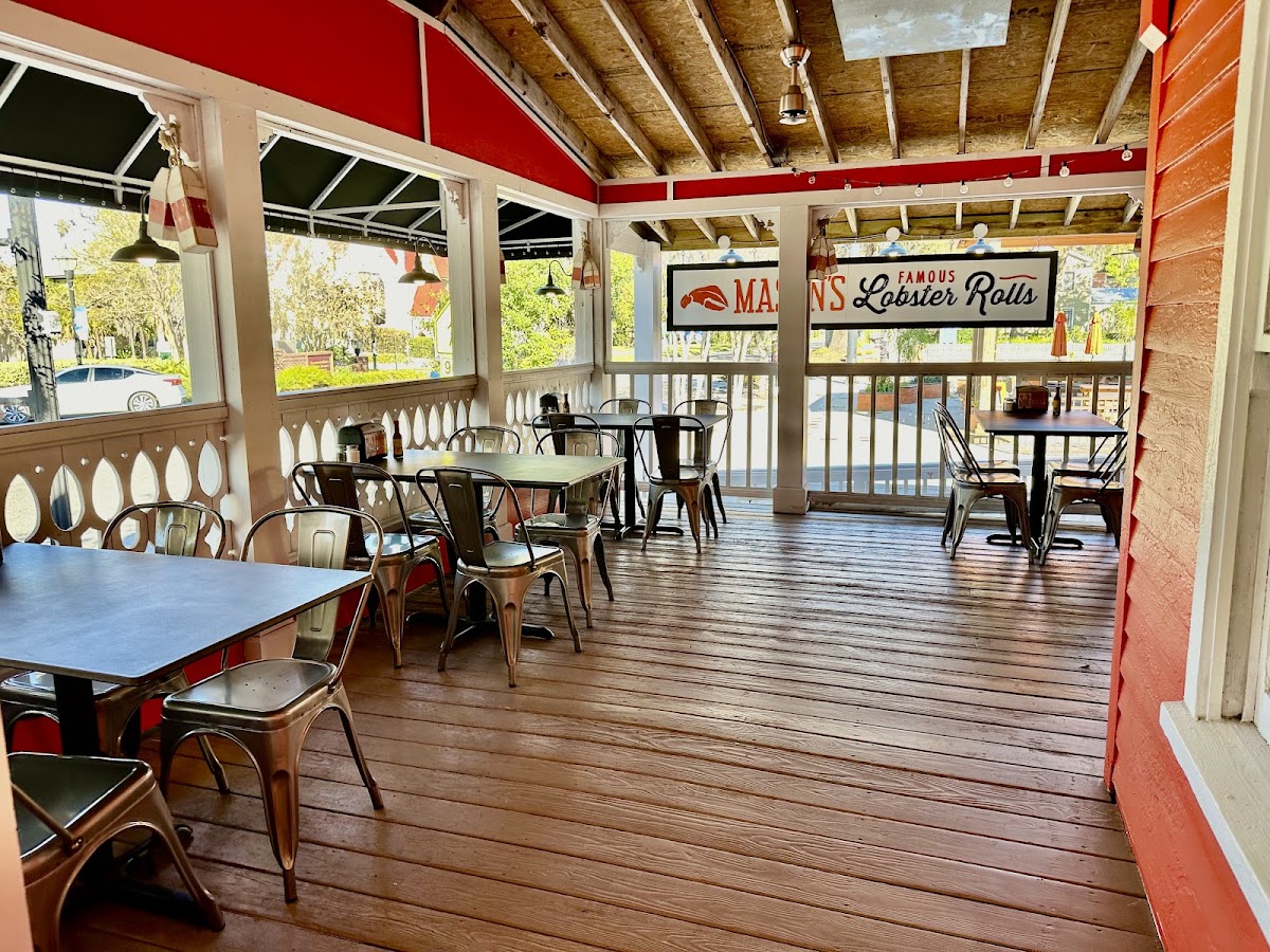 Mason's Famous Lobster Rolls Photo 8