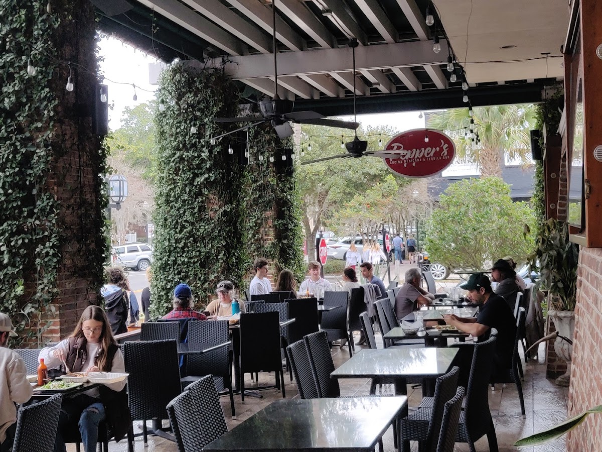 Pepper's Cocina Mexicana & Tequila Bar Photo 3