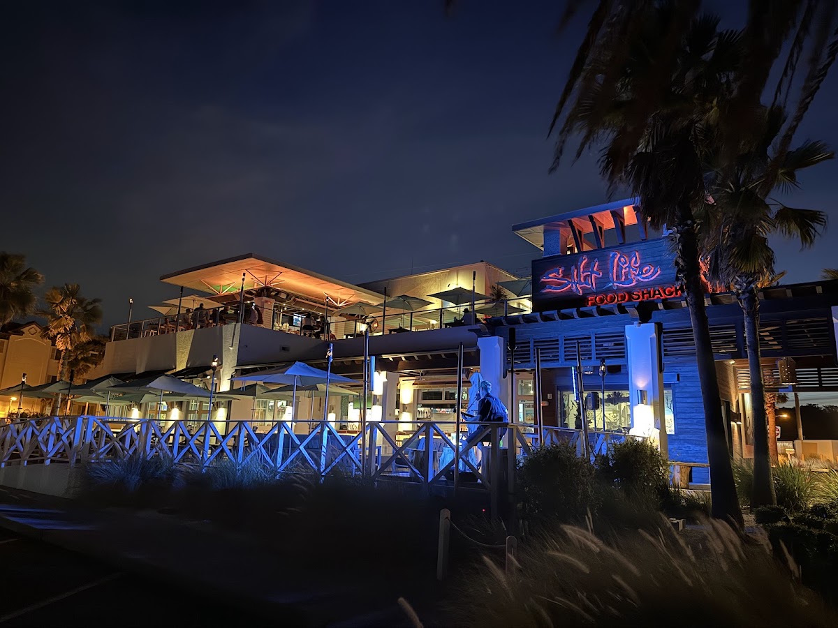 Salt Life Food Shack Photo 4