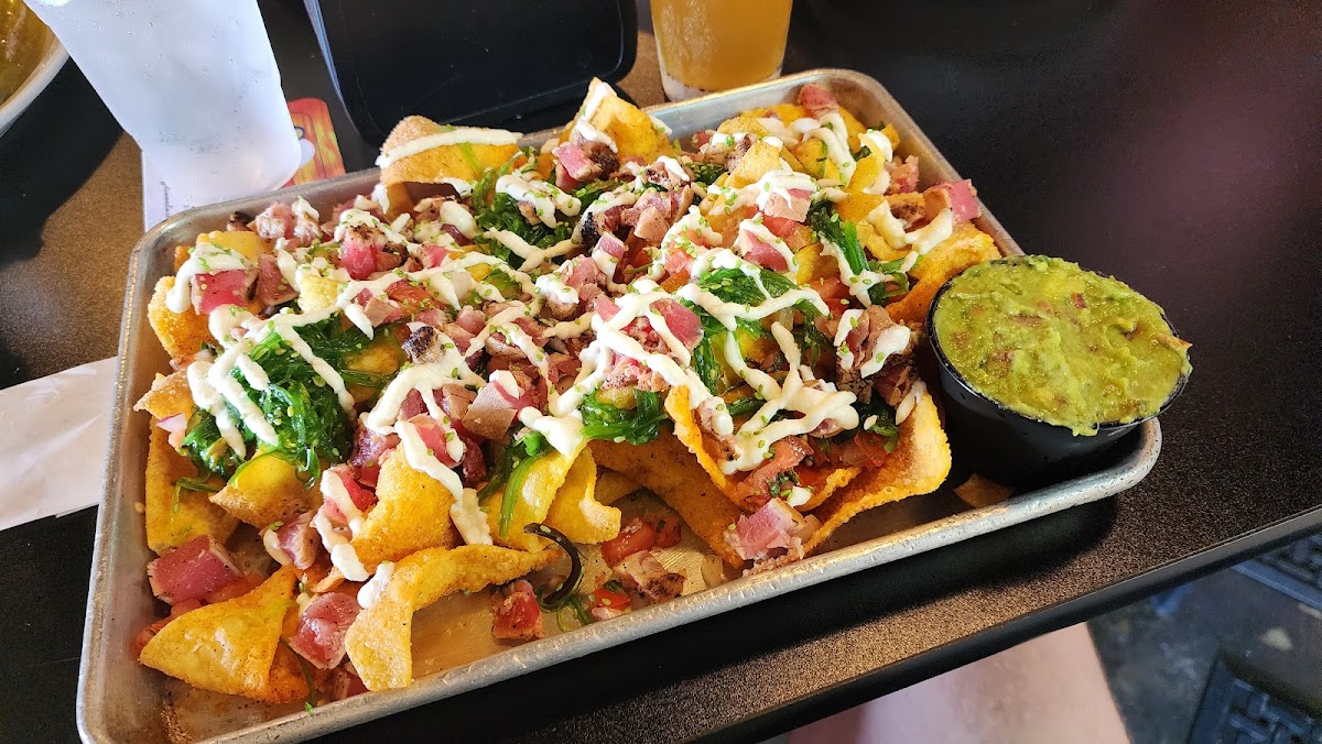 Salty Pelican Bar & Grill Photo 6