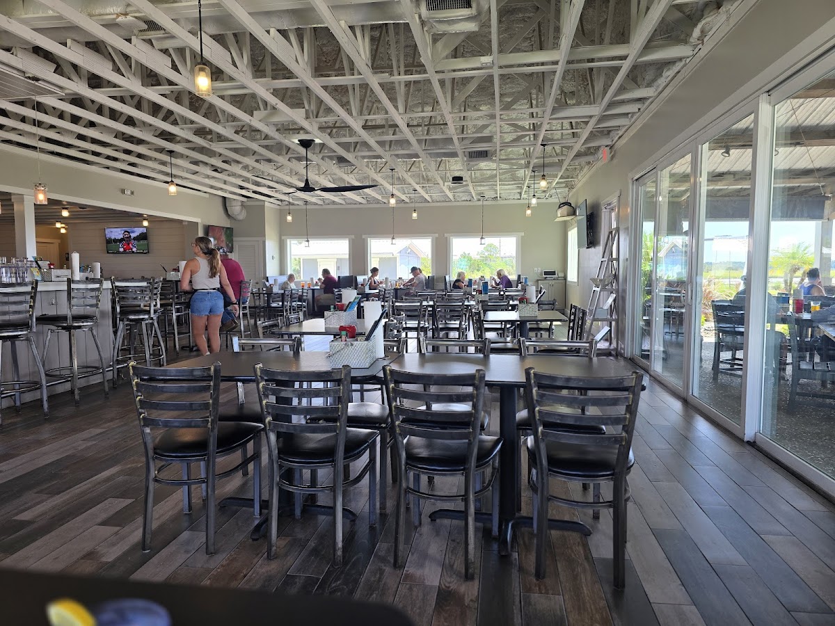 Shucker's Oyster Bar & Grill Photo 6