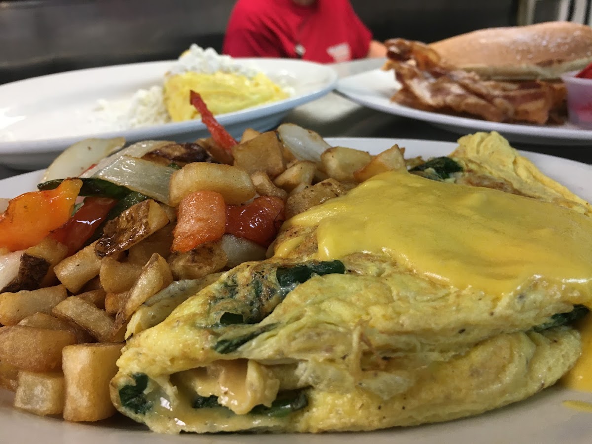 Sliders Seaside Grill Photo 4