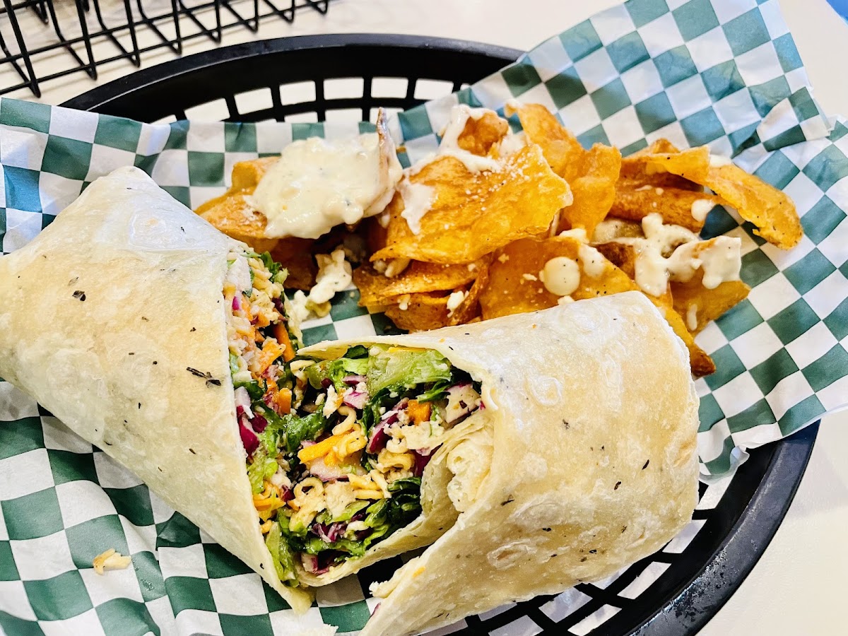 THE LOOP RESTAURANT Photo 4