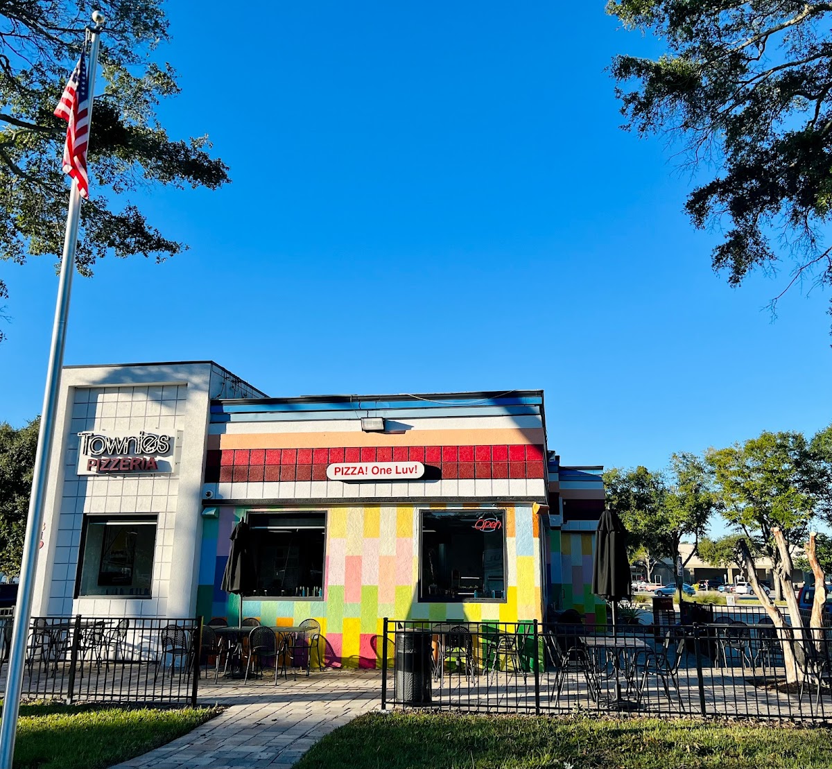 Townies Pizzeria Photo 2