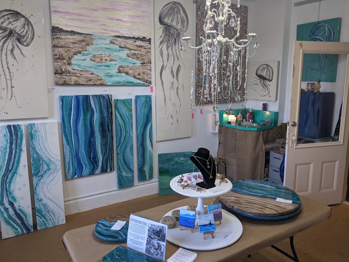 Blue Door Artists Photo 5