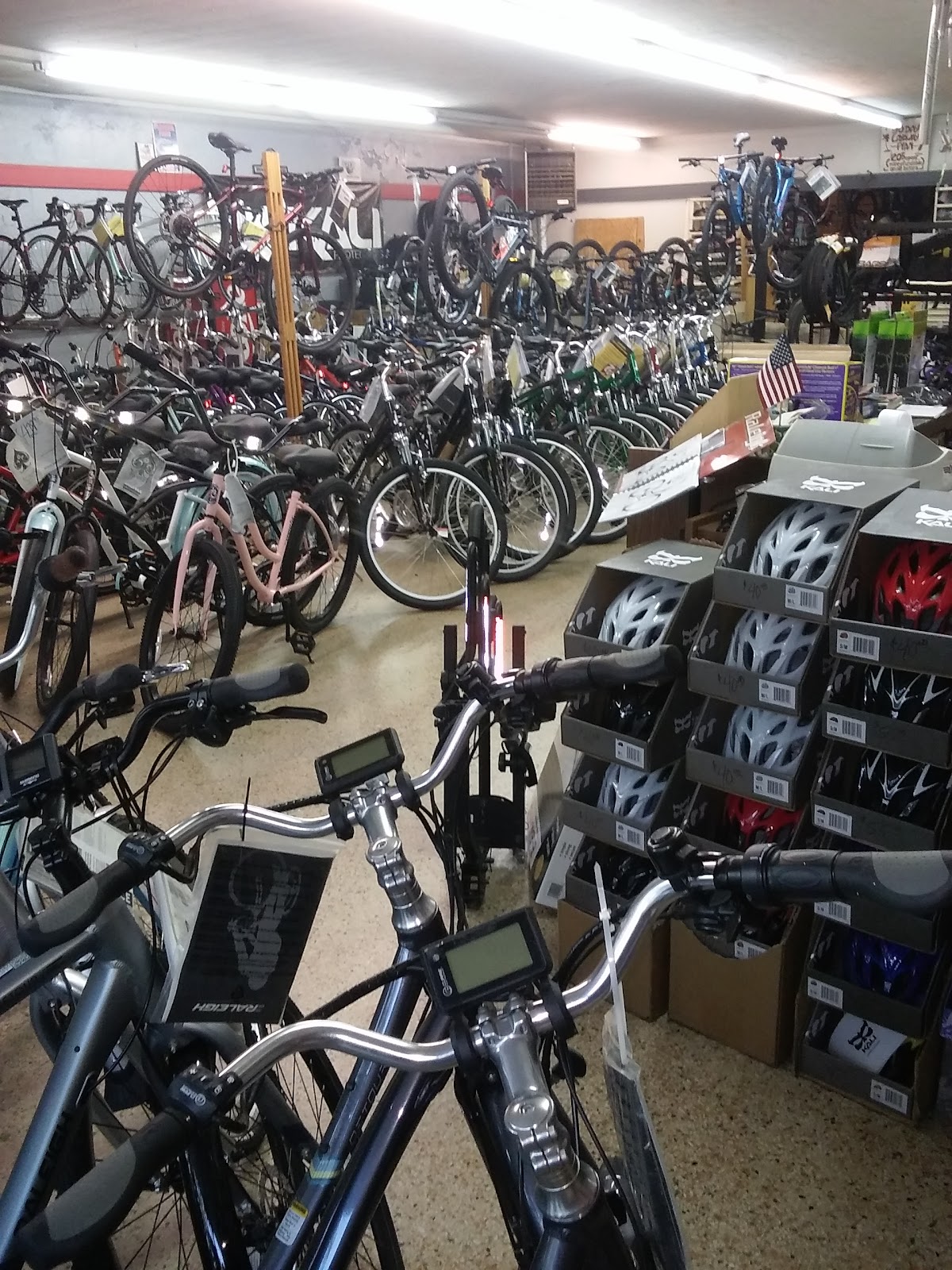 Fernandina Beach Cycling & Fitness Photo 3