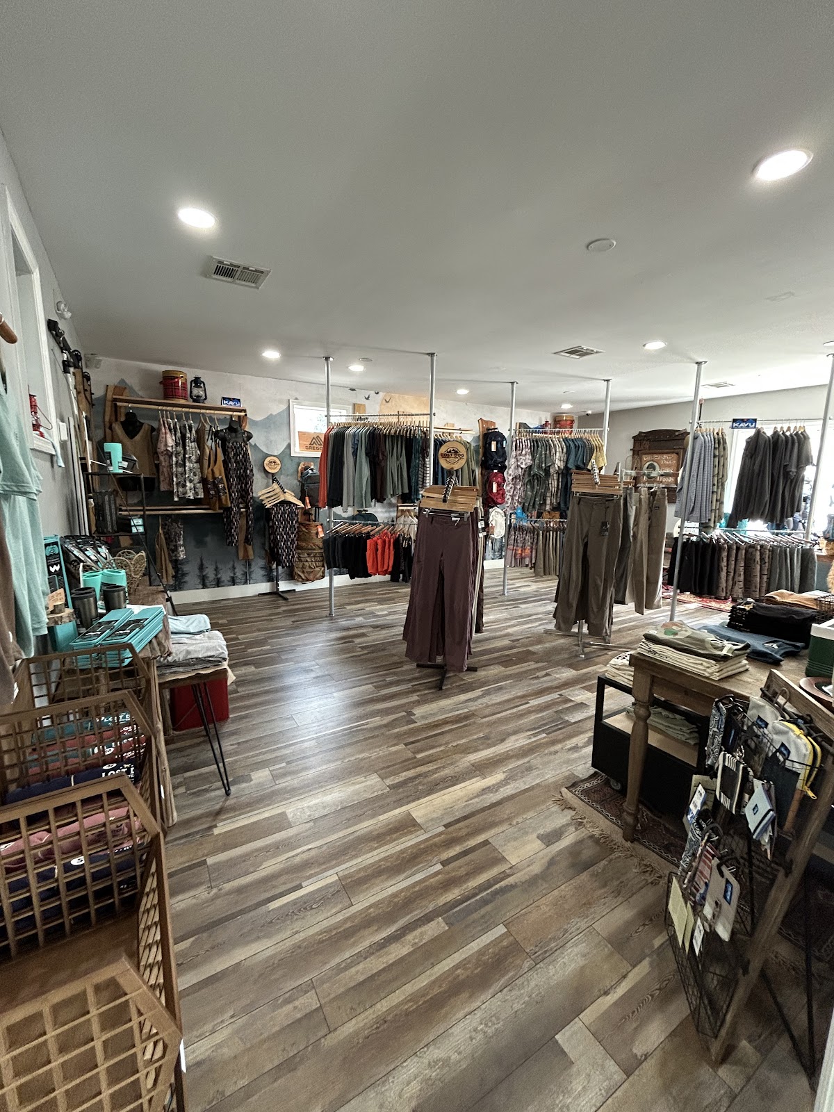 Lost Dog Outfitters Photo 1