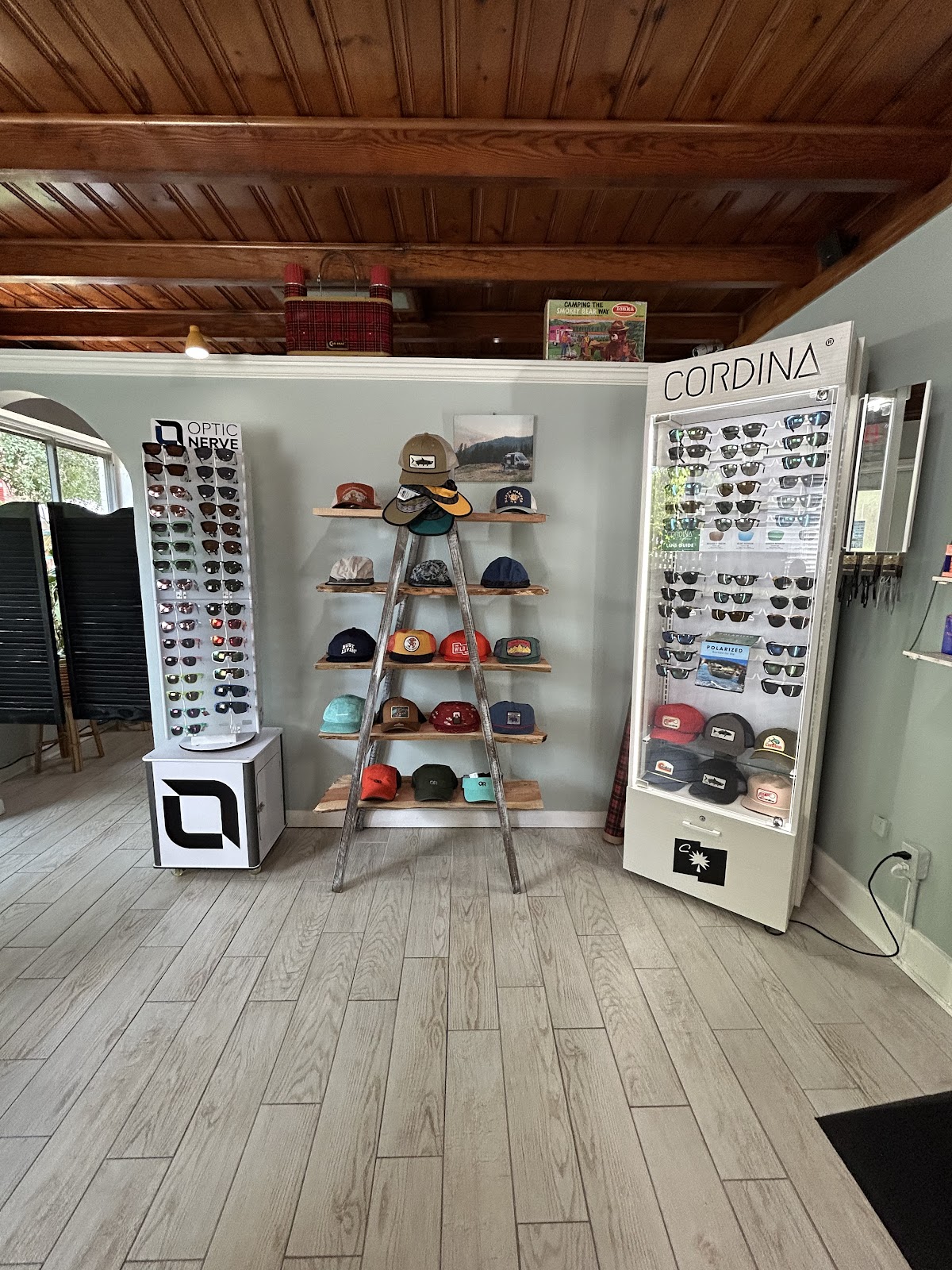 Lost Dog Outfitters Photo 9