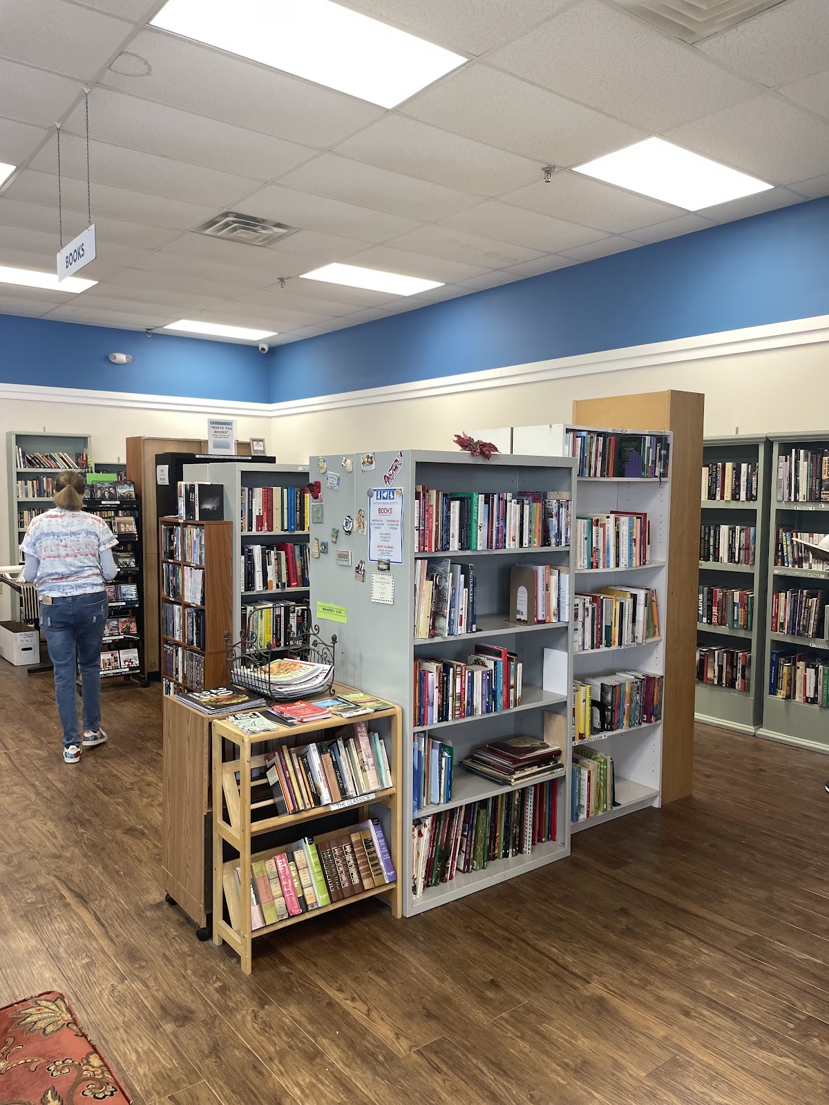 Second Chance Resale Store supporting Nassau Humane Society Photo 5