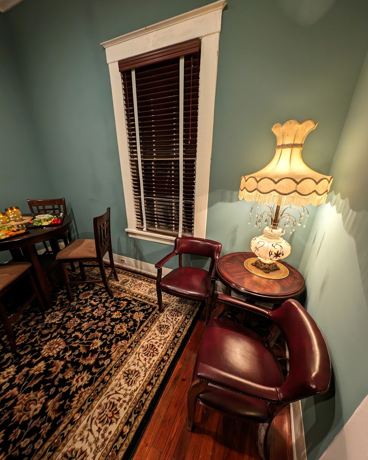 Ash Street Cigar Parlor Photo 7