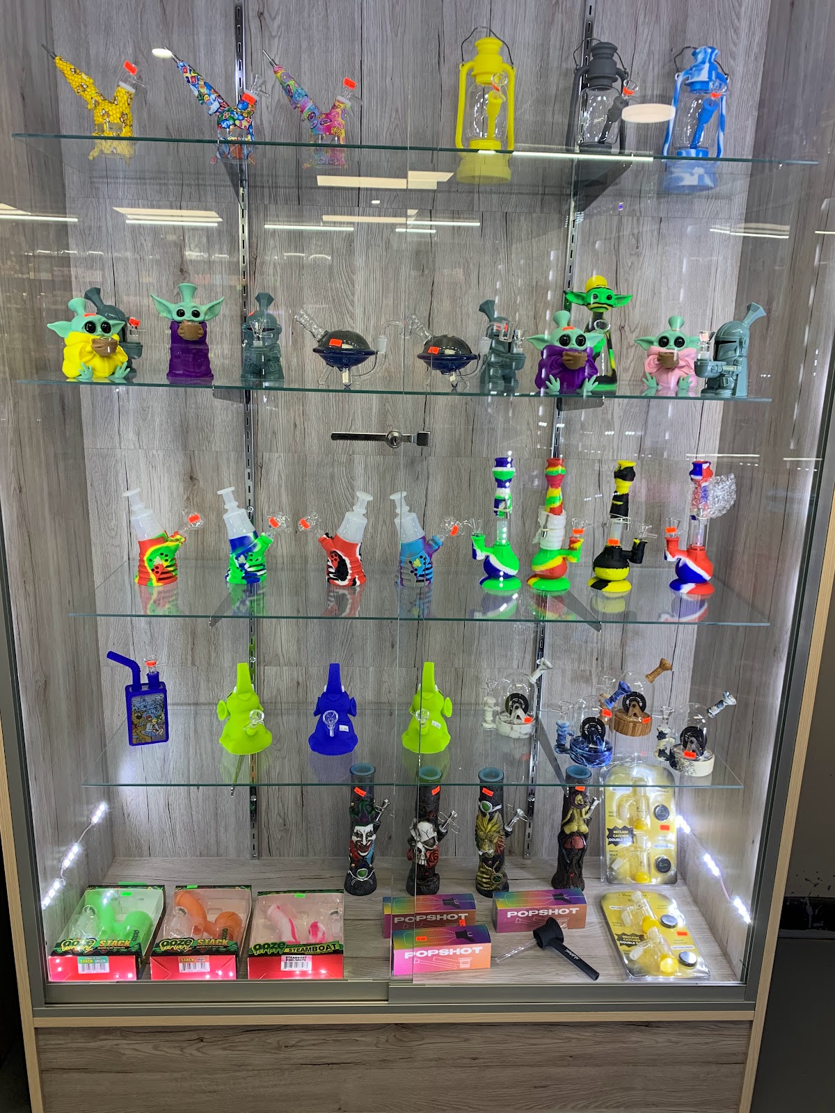 Fernandina Smoke Shop Photo 1