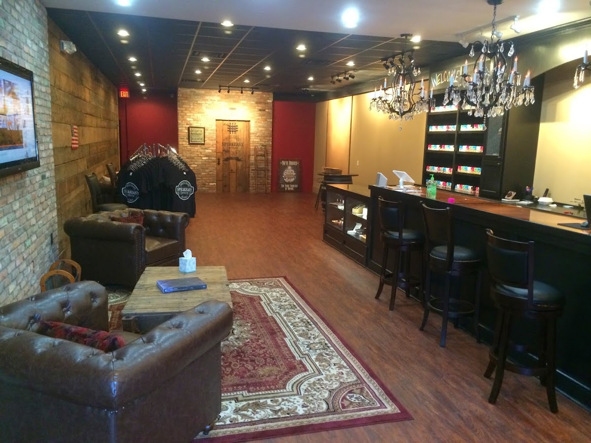 Speakeasy Vaporium Photo 8
