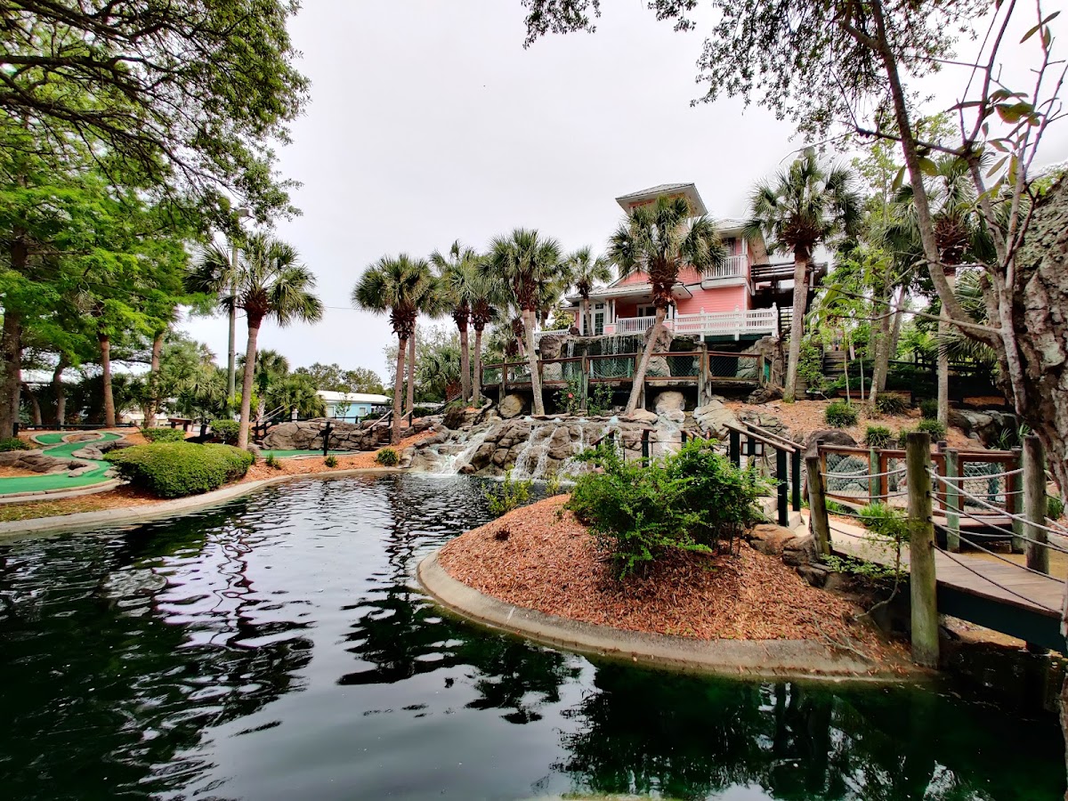 Island Falls Adventure Golf Photo 1