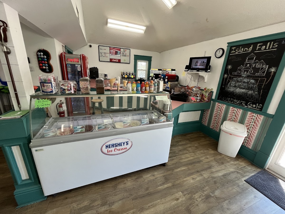 Island Falls Adventure Golf Photo 7